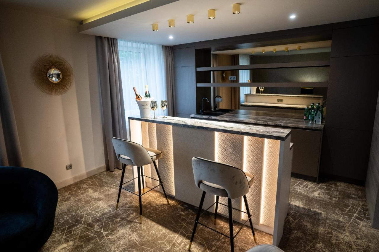 Hotel Europa Komárno Extérieur photo