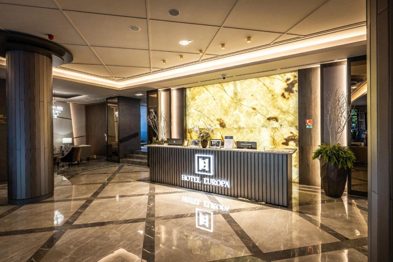 Hotel Europa Komárno Extérieur photo